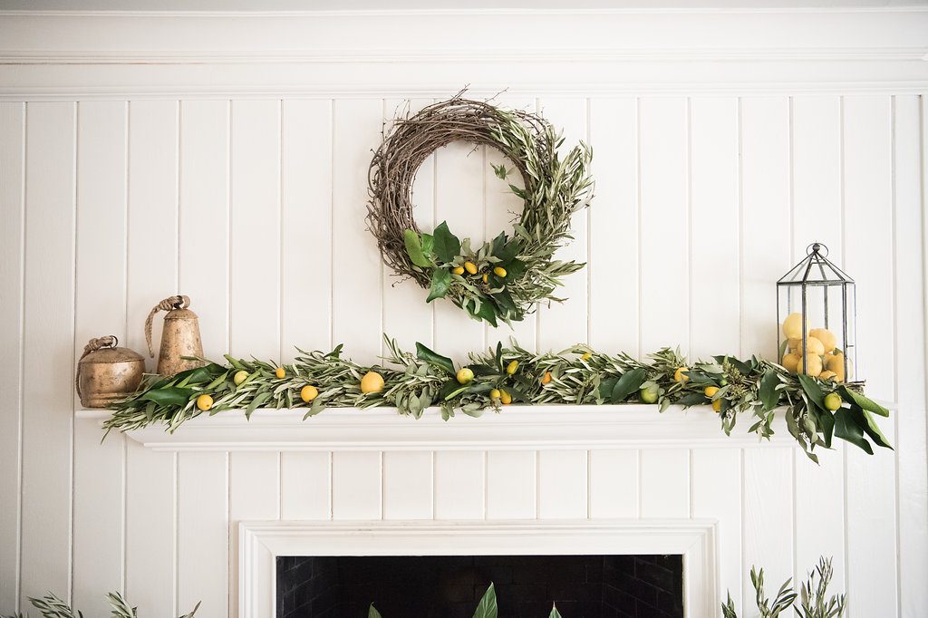 Holiday Fireplace Mantel Decor