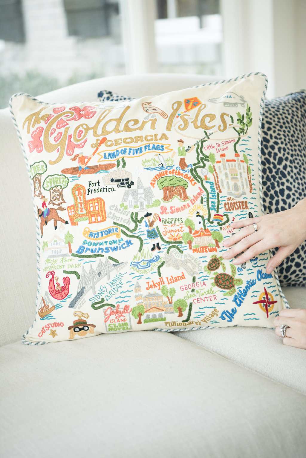 CatStudio Golden Isles Pillow