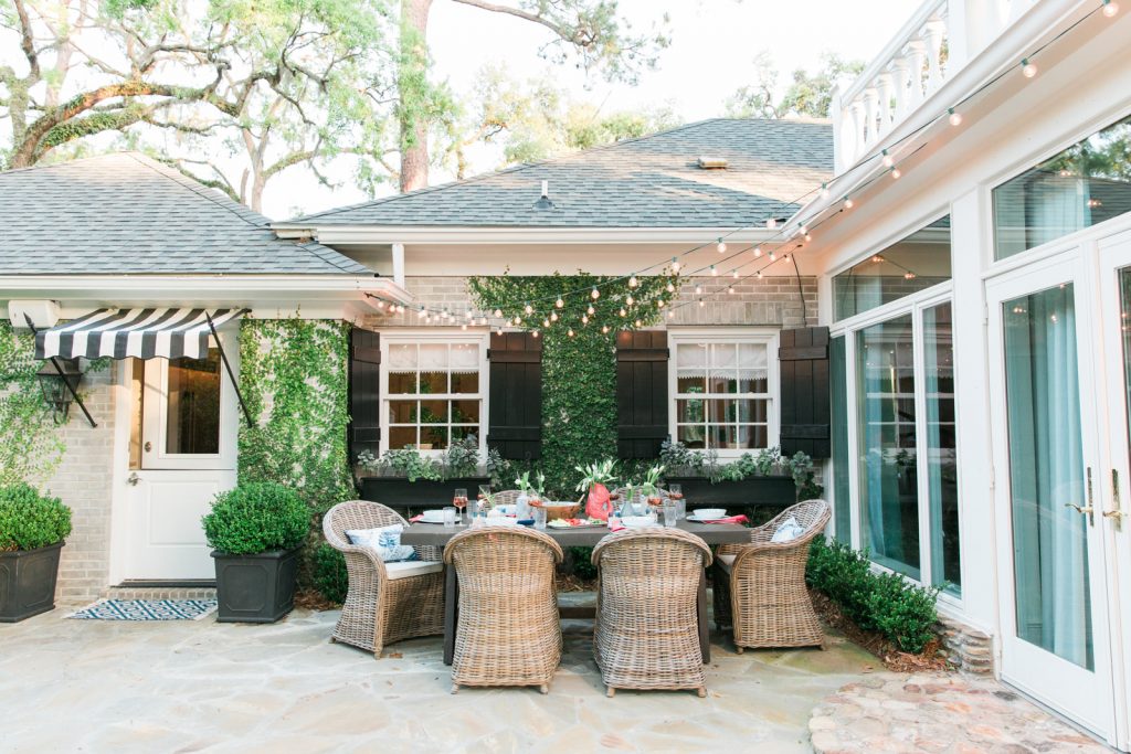 Outdoor Patio Tablescape